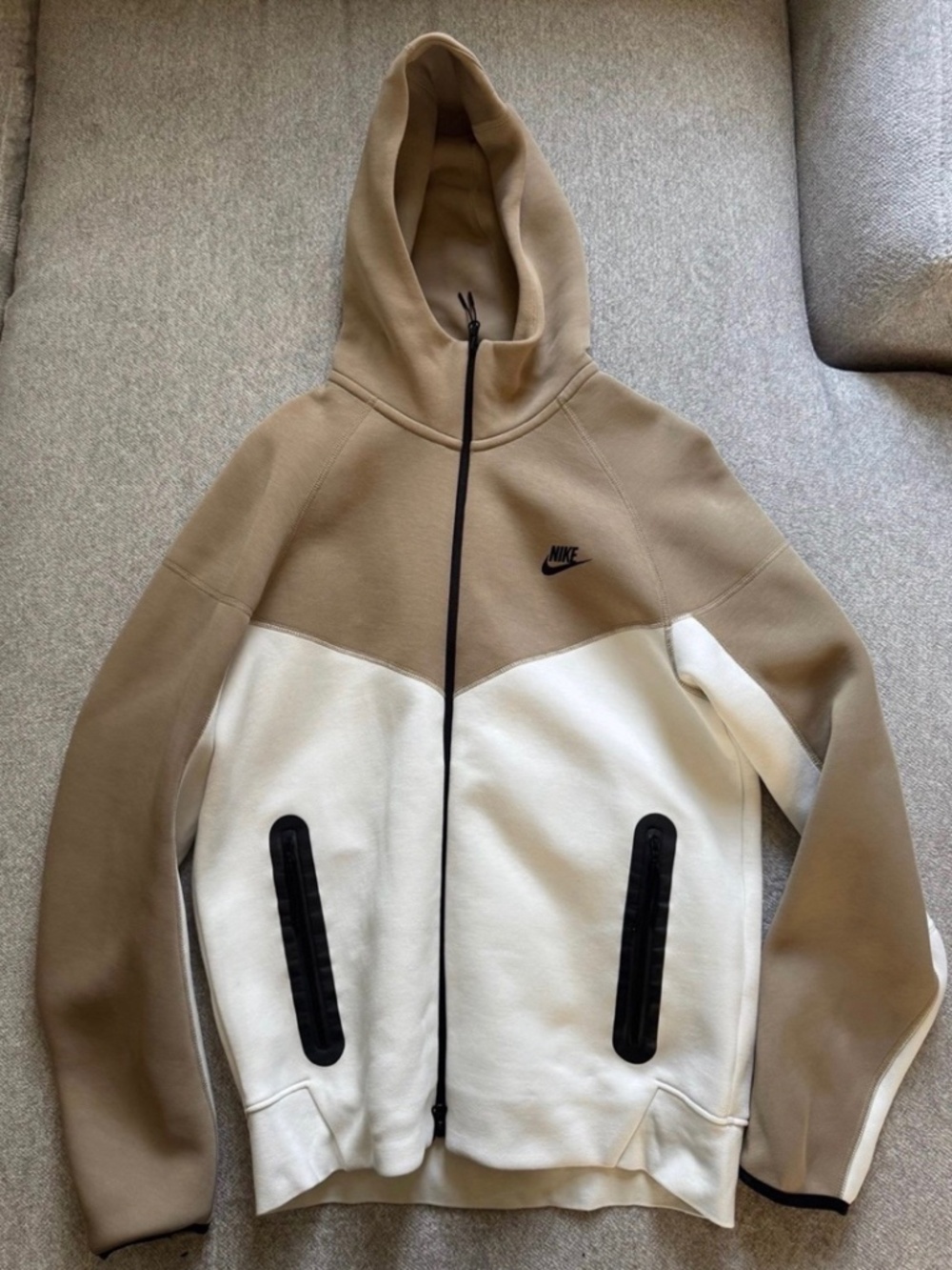 Nike Tech Hoodie